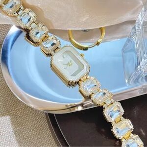Crystal Aura Diamond Bracelet Watch